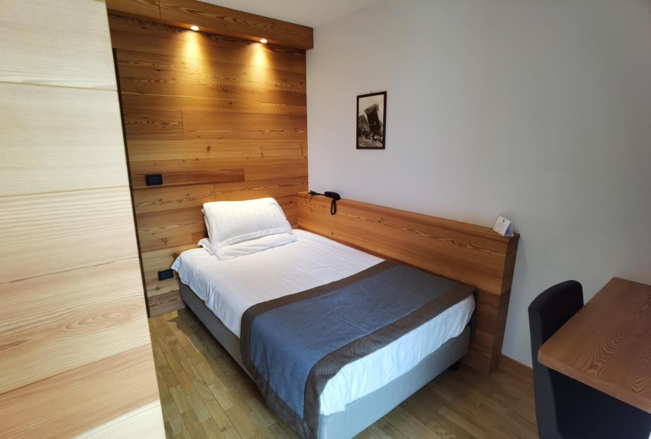 Hotel Croux Courmayeur Exterior foto